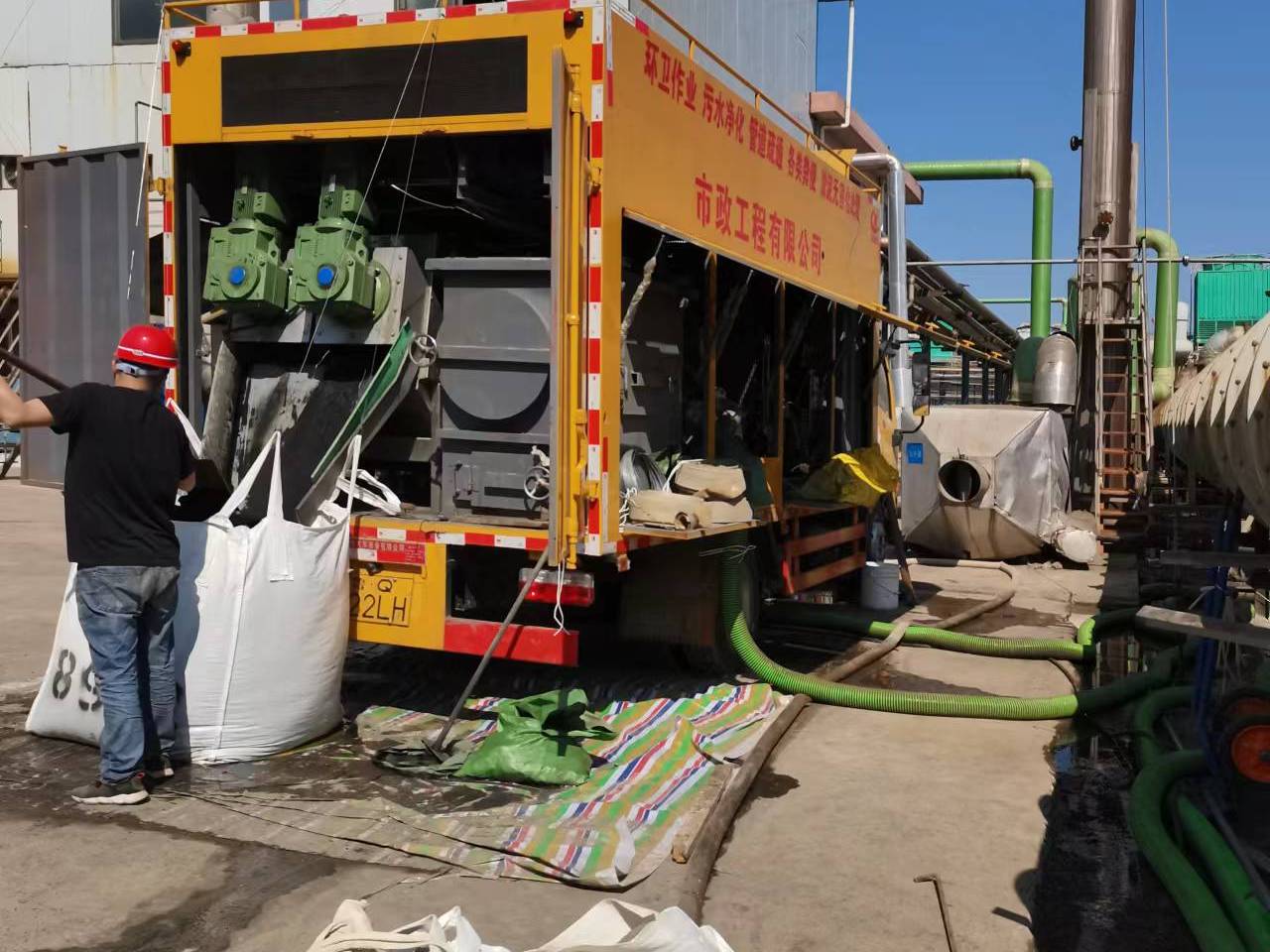 林芝淤泥压干处理